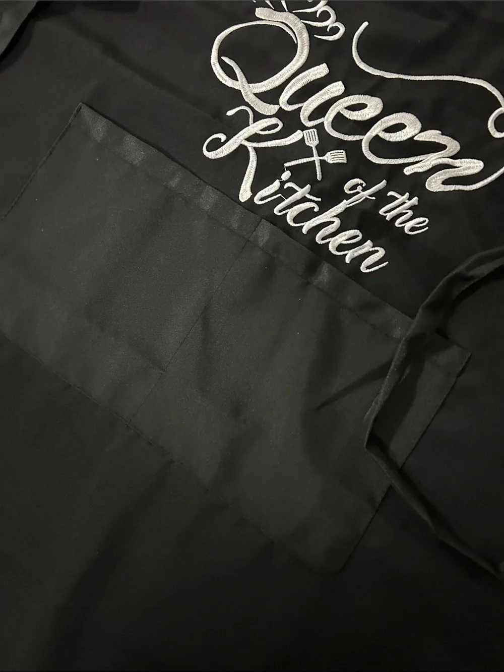 Queen of the Kitchen Black Apron